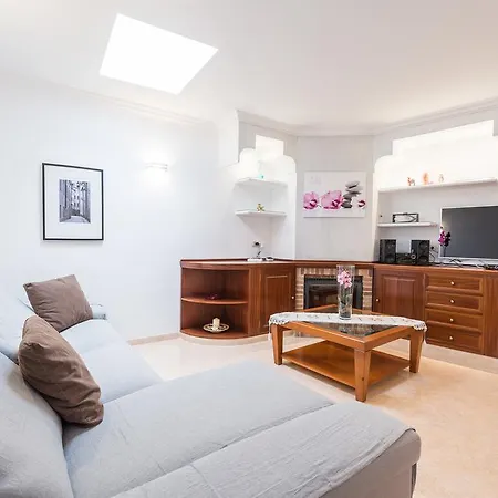 Ca Naina Villa